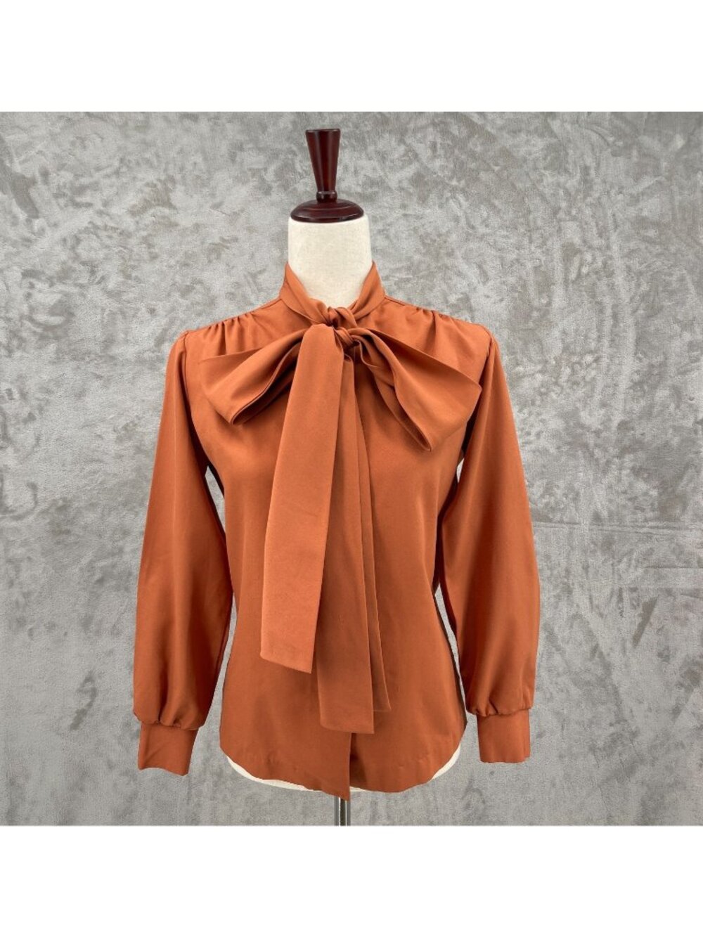 Vintage 70s Burnt Orange Secretary PussyBow Blouse Top Librarian